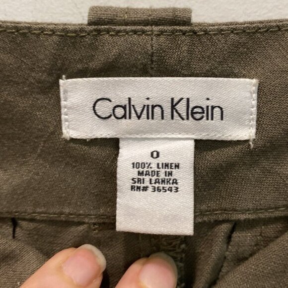 Calvin Klein Chelsea Linen Crop Pant - Picture 12 of 15
